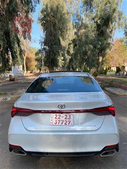 تويوتا أفالون